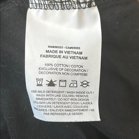 Kids XL Nike Black T-Shirt with White stars W/ Embroidered swoosh - Picture 5 of 5